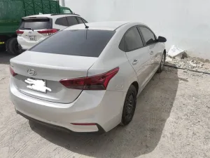 2021 هيونداي أكسنت Limited