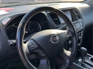 2019 نيسان باثفايندر XE