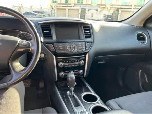 2019 نيسان باثفايندر XE
