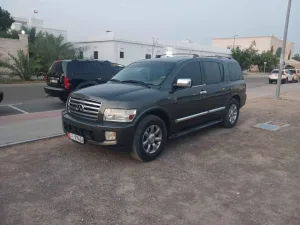 2005 Infiniti QX56 No Trim