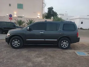2005 Infiniti QX56 No Trim
