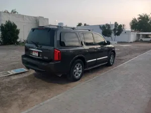 2005 Infiniti QX56 No Trim