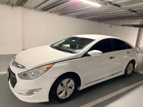 2016 Hyundai Sonata HyBird