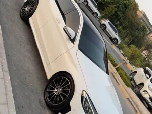 2016 Mercedes-Benz C-Class C200