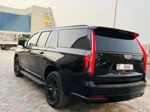 2023 Cadillac Escalade Luxury