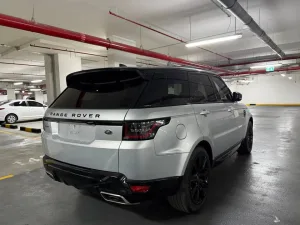 2021 Land Rover Range Rover Sport HSE