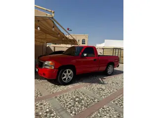 2004 GMC Sierra in Abu Dhabi used car