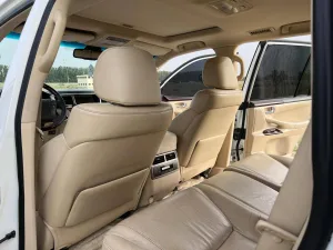 2013 Lexus LX 570 No Trim