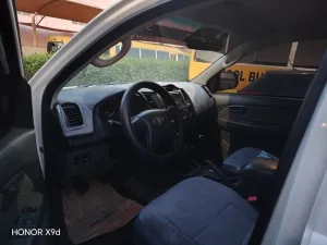 2015 Toyota Hilux GL