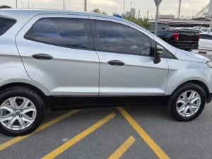 2016 Ford EcoSport SES