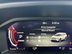 2025 نيسان روج SV