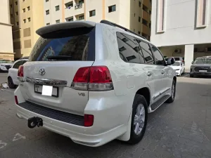 2009 تويوتا لاند كروزر VXR