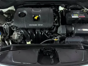 2021 Hyundai Elentra Limited