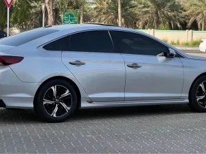 2018 هيونداي سوناتا SE