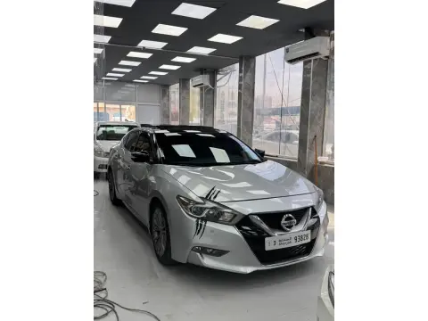 2016 Nissan Maxima Platinum