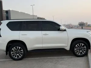 2022 تويوتا برادو GX
