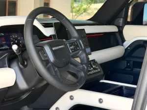 2020 Land Rover Defender 110 HSE