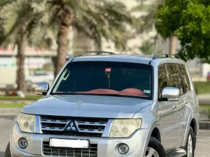 2012 Mitsubishi Pajero GT