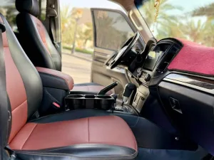 2012 Mitsubishi Pajero GT