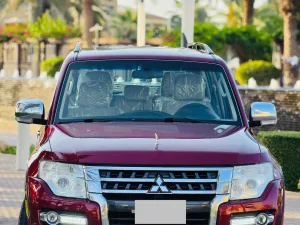2017 Mitsubishi Pajero Signature Edition