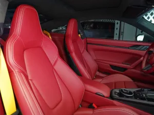 2025 Porsche 911 Carrera Carrera GTS