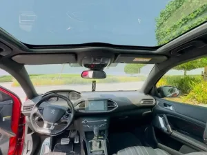 2018 Peugeot 208 GT