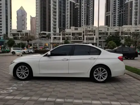 2016 BMW 3-Series 320i