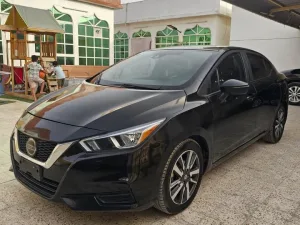 2020 Nissan Versa SR