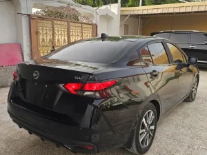 2020 Nissan Versa SR