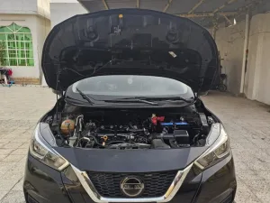 2020 Nissan Versa SR