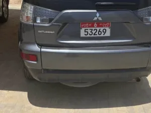 2011 Mitsubishi Outlander Black Edition