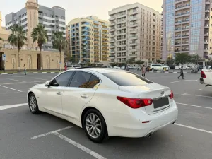 2015 Infiniti Q50 LUXE