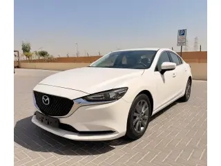 2020 Mazda 6 في Dubai سيارة مستعملة