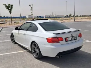 2011 BMW 3-Series 330i
