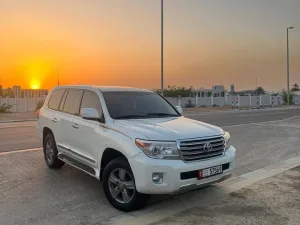 2012 Toyota Land Cruiser VXR