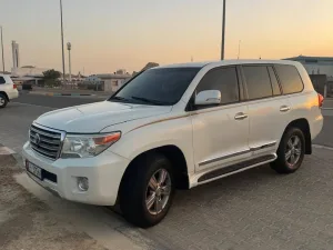 2012 Toyota Land Cruiser VXR