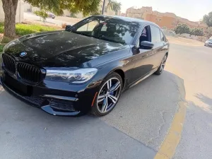 2019 BMW 7-Series 740i