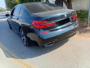 2019 BMW 7-Series 740i