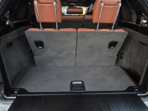 2011 BMW X5 M50i