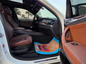 2011 BMW X5 M50i