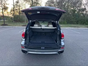 2017 BMW X5 4.8i