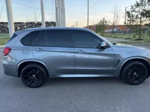 2017 BMW X5 4.8i