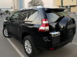 2017 تويوتا برادو GXR