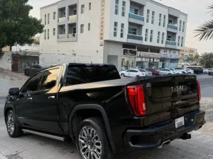 2023 GMC Sierra Pro
