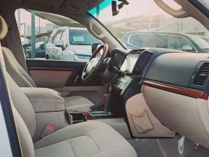 2015 Toyota Land Cruiser GXR