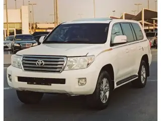 2015 Toyota Land Cruiser in Sharjah used car