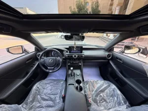 2022 Lexus IS IS 350