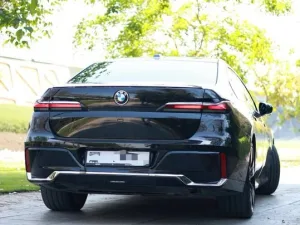 2023 بي أم دابليو الفئة - 7 735i