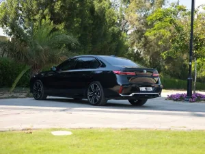 2023 بي أم دابليو الفئة - 7 735i