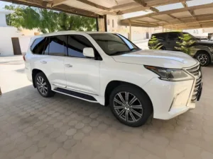 2016 Lexus LX 570 No Trim